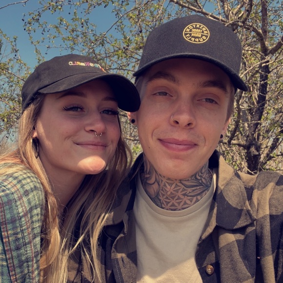 Meet your Posher, Josh - Picture 1 of 1